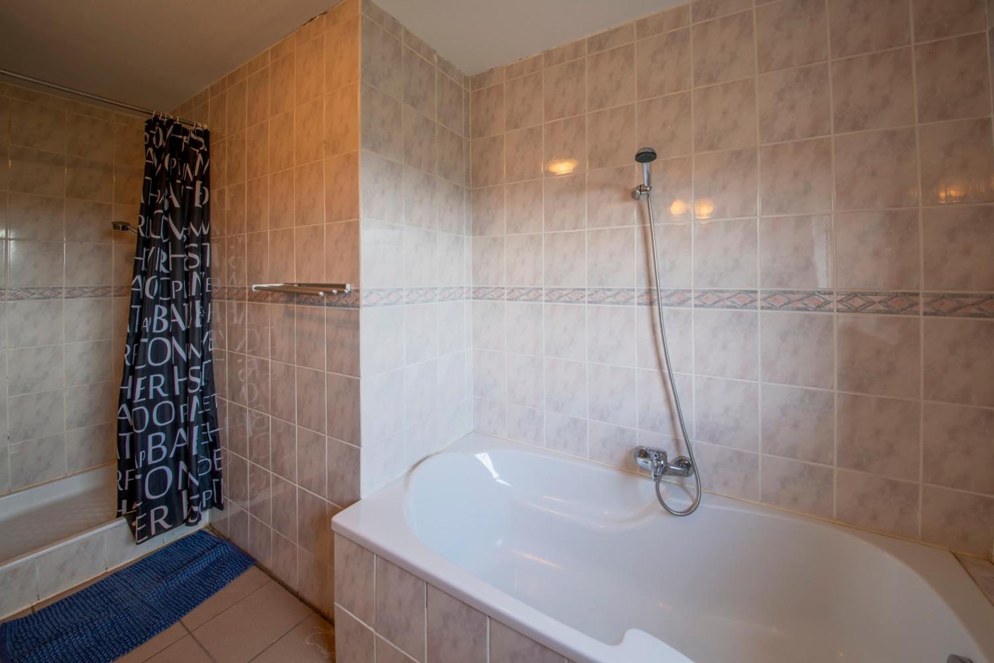 Sol Battire Hotel Brisy Ngoại thất bức ảnh